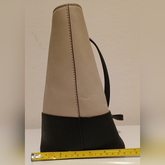 Kate Spade Large Purse With Dust Bag - Picture 6 of 16